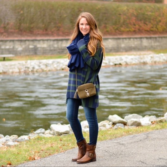 Frye Vicky Belt Buckle Leather Combat Ankle Boot - Picture 2 of 13